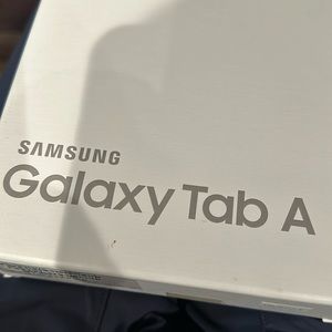 Samsung galaxy tablet A sm-t580 10.1” 16 gb